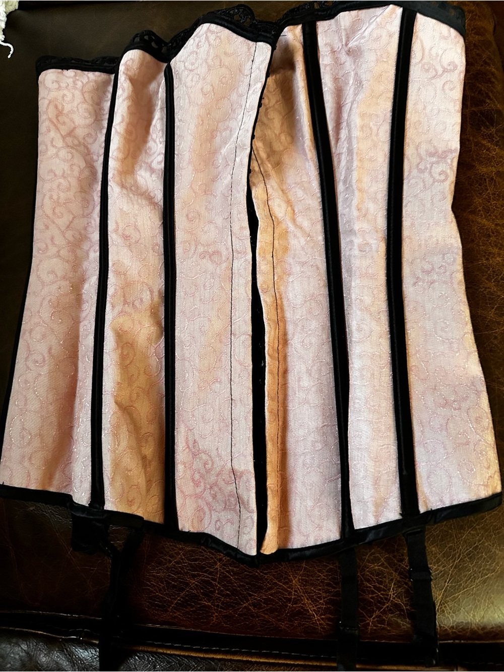Pink and Black Lace-Up ribbed Corset Waist Cincher - Picture 2 of 9